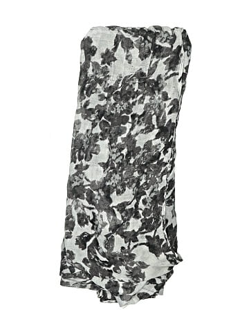 New York & Company Scarf (view 2)