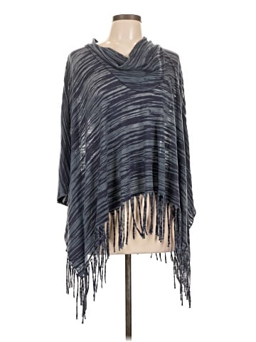 Testament Poncho (view 1)