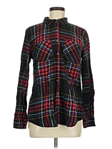 Maurices Long Sleeve Button-Down Shirt (view 1)