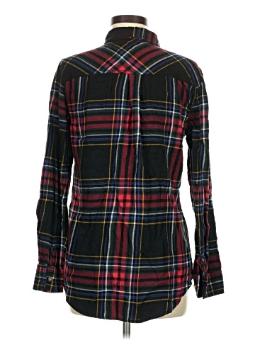 Maurices Long Sleeve Button-Down Shirt (view 2)