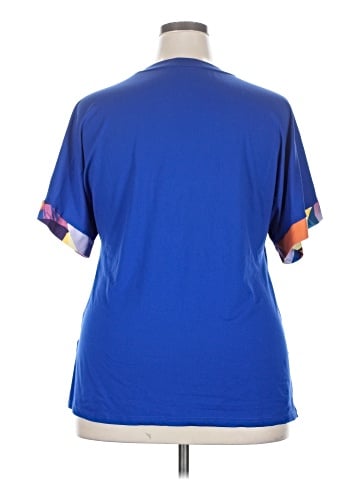 ChicMe Short Sleeve T-Shirt (view 2)
