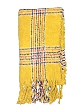 Steve Madden Scarves On Sale Up To 90% Off Retail | ThredUp display picture 1