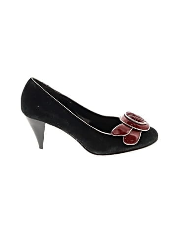 Dezario Heels (view 1)