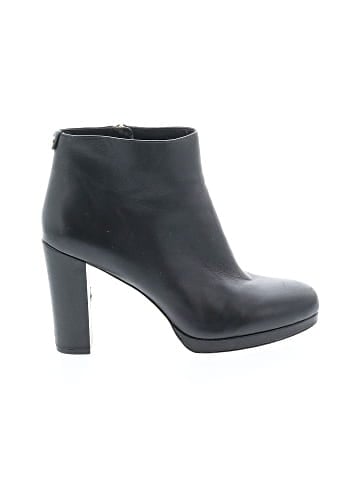 MICHAEL Michael Kors Ankle Boots (view 1)