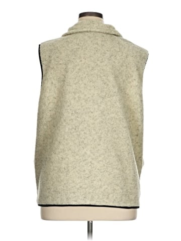 Great Northwest Vest (view 2)