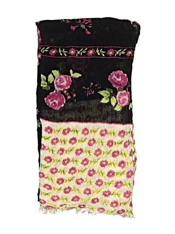 Aldo Scarf (view 2)
