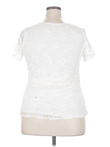Leo & Nicole Short Sleeve Top (view 2)