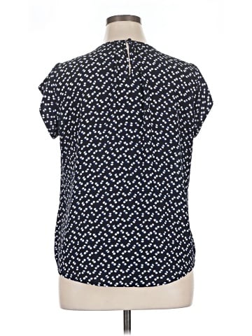 Fun2Fun Short Sleeve Blouse (view 2)