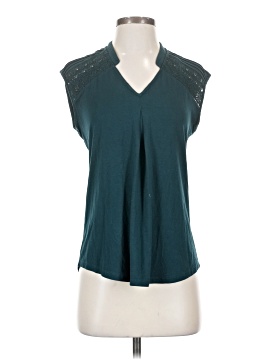 Daniel Rainn Sleeveless Blouse