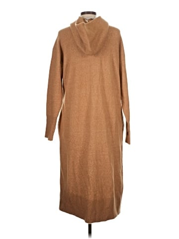 Everlane Wool Coat (view 2)