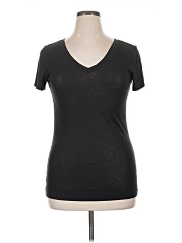Victoria's Secret Short Sleeve T-Shirt (view 1)
