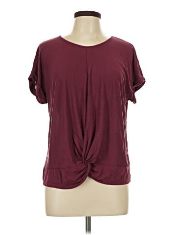 Dee Elly Short Sleeve Top (view 1)