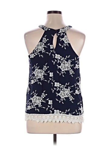 Le Lis Sleeveless Blouse (view 2)