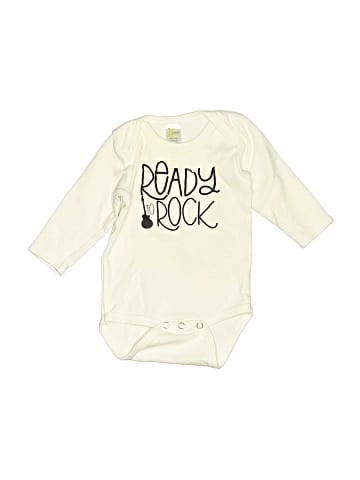 Laughing Giraffe Long Sleeve Onesie (view 1)
