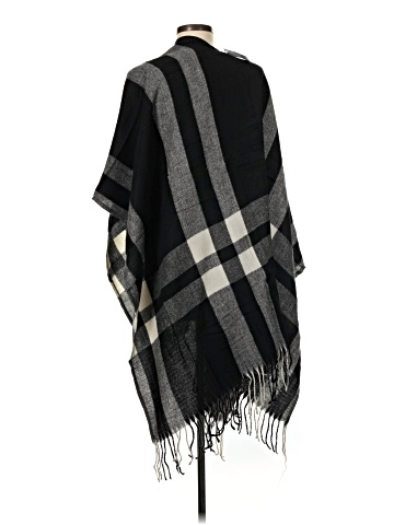 Three Dots Wrap (view 2)