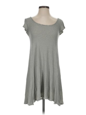 American Eagle Outfitters Casual Dress (view 1)
