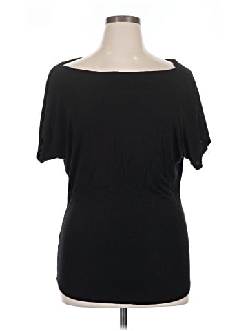 Sejour Short Sleeve T-Shirt (view 1)