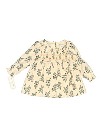 Cupcakes & Cashmere 3/4 Sleeve Blouse (view 1)