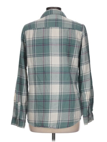 Field & Stream Long Sleeve Button-Down Shirt (view 2)