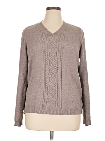 Elizabeth & Clarke Pullover Sweater (view 1)