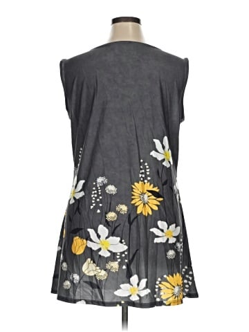 Lily by Firmiana Casual Dress (view 2)