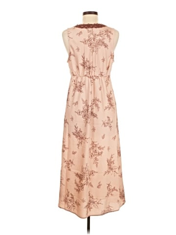 Old Navy Casual Dress (view 2)