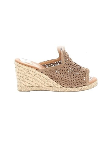 Andre Assous Wedges (view 1)