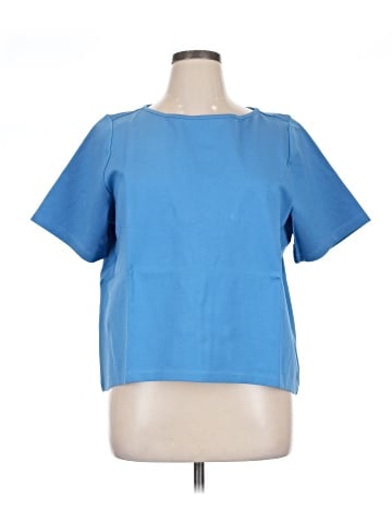 Betabrand Short Sleeve T-Shirt (view 1)