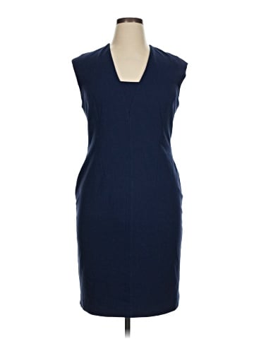 Classiques Entier Cocktail Dress (view 1)