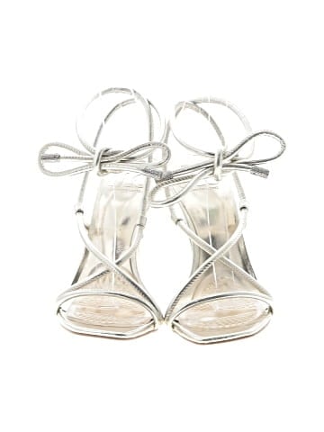 Jennifer Lopez Sandals (view 2)