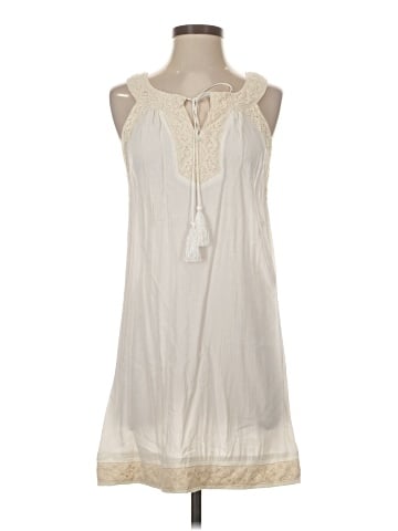 Urban Behavior Sleeveless Top (view 1)