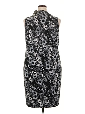 Isabella Rodriguez Casual Dress (view 2)
