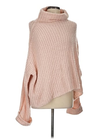 Leith Poncho (view 1)