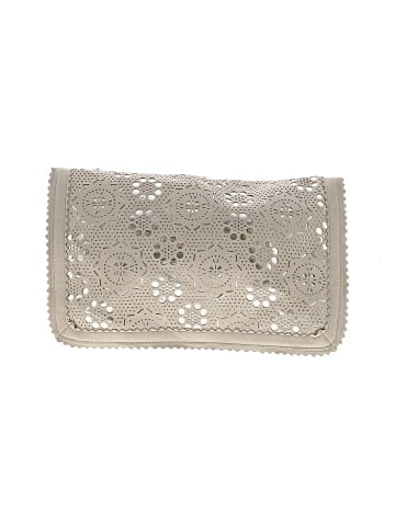 Simply Be Clutch (view 1)