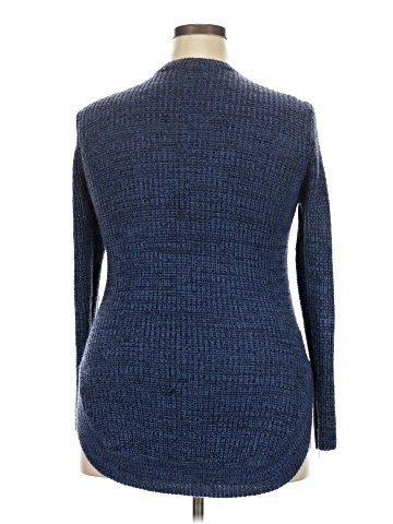 Caren Sport Pullover Sweater (view 2)