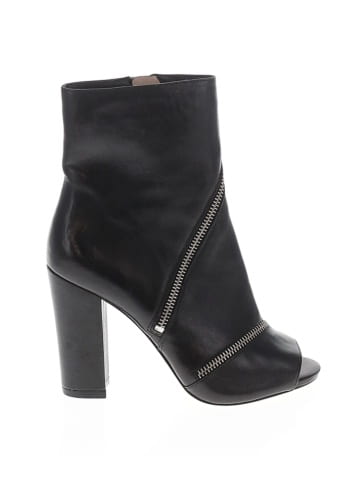 Pour La Victoire Heels (view 1)