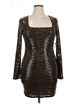 Charlotte Russe Plus-Size Clothing On Sale Up To 90% Off Retail | ThredUp