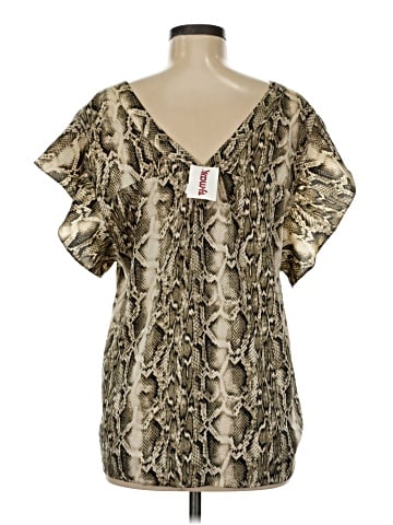 Sanctuary Short Sleeve Blouse (view 2)