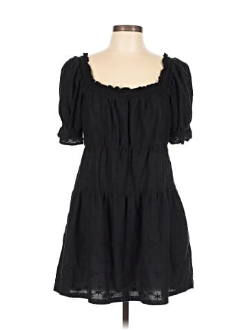 Old Navy Casual Dress (view 1)
