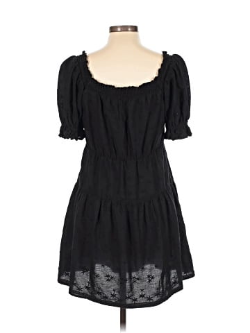 Old Navy Casual Dress (view 2)
