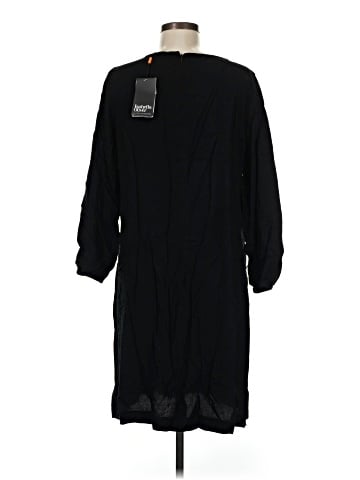 Isabella Oliver Casual Dress (view 2)