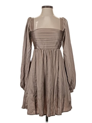 Abercrombie & Fitch Casual Dress (view 1)