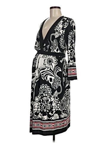 Liz Lange Maternity for Target Casual Dress (view 1)