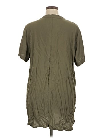 H&M Short Sleeve T-Shirt (view 2)