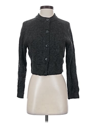 GU Cardigan (view 1)