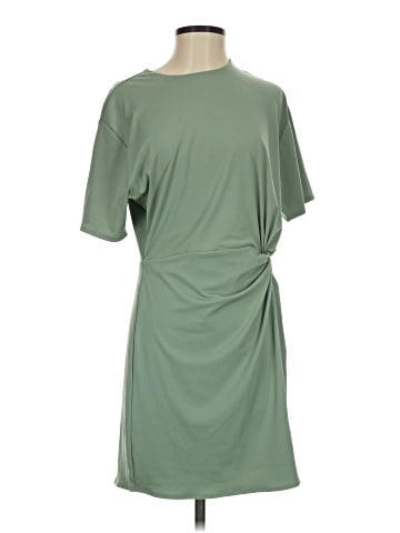 Abercrombie & Fitch Casual Dress (view 1)