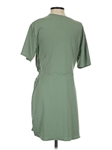 Abercrombie & Fitch Casual Dress (view 2)