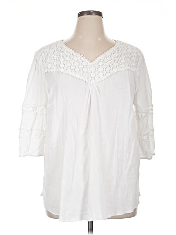 Liz & Me 3/4 Sleeve Blouse (view 1)