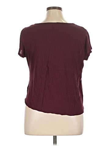 Rock & Republic Short Sleeve T-Shirt (view 2)