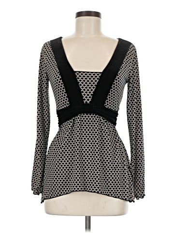 Studio M Long Sleeve Top (view 1)